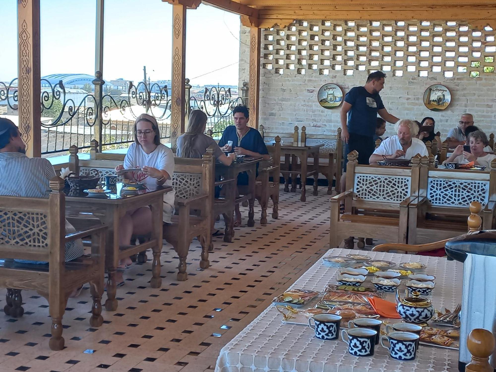 Hotel Zarhal Μπουχάρα Εξωτερικό φωτογραφία
